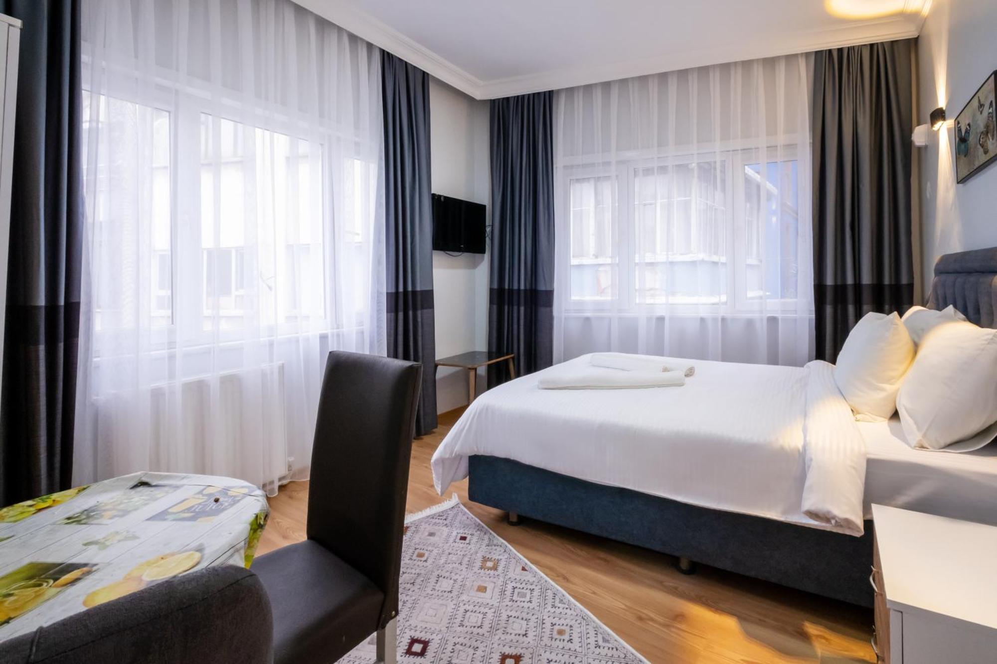 Istanblue Taksim Apart Hotel Istanbul Exterior photo